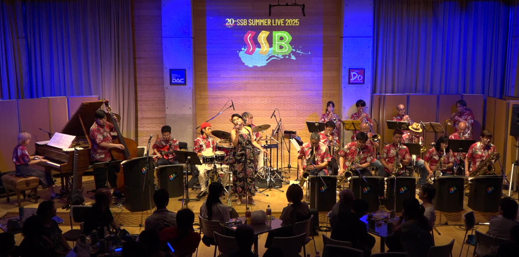 SSBのライブステージ